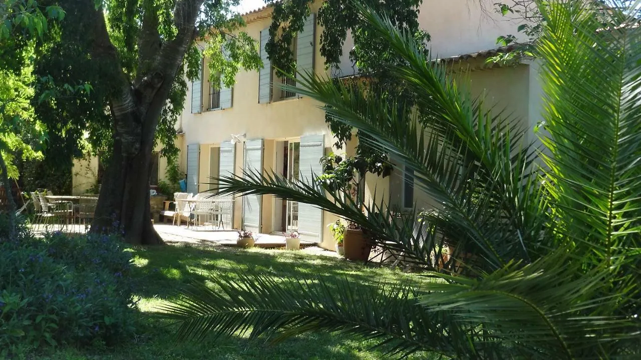 Bed and Breakfast Bastide Sainte Trinide à Sanary-sur-Mer 3*,